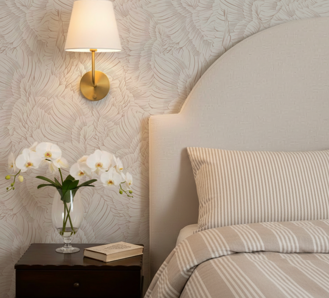 Serene Plumage Wallpaper